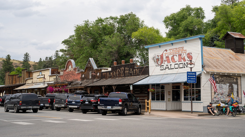 A street in downtown Winthrop, Washington