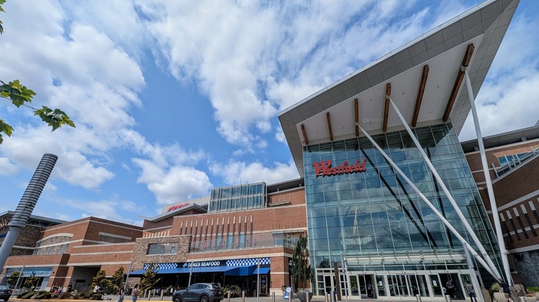 Exterior of Westfield Southcenter