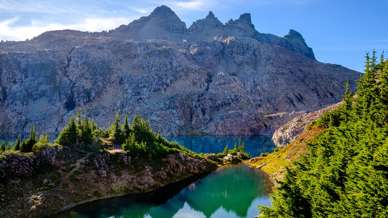 Mountain views in Gothic Basin, Washington