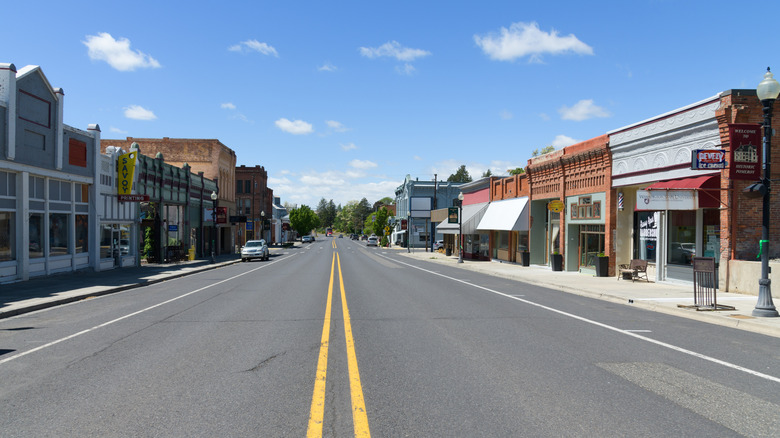 Shops along Main Street in Pomeroy, Washington