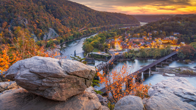 Rocks above Harpers Ferry and river with autumn woods