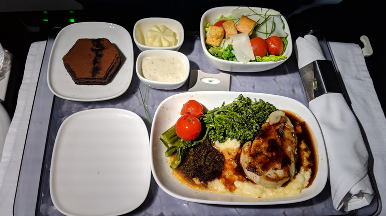 The in-flight meal on a first-class Delta flight