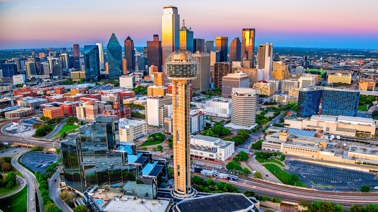 Dallas skyline at dusk