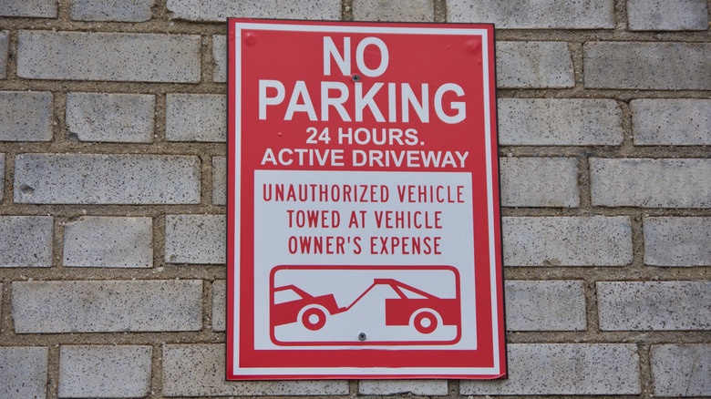 Tow away zone sign in Manhattan