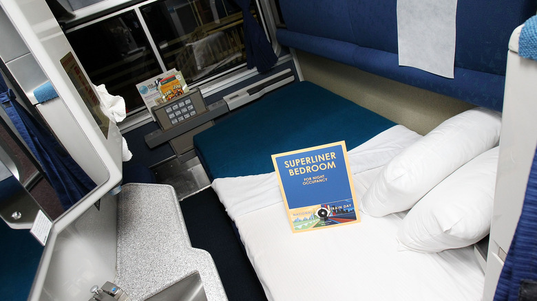 The interior of an Amtrak bedroom.