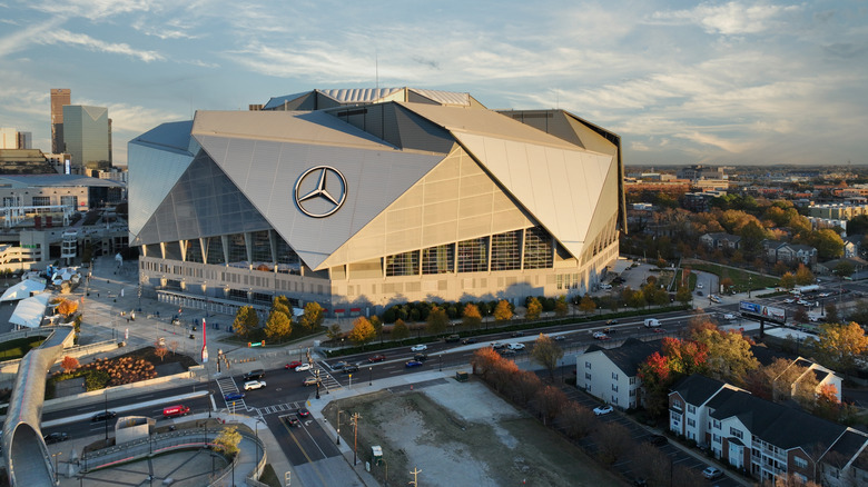 An aerial photo showing public transit connections to Mercedes-Benz Stadium in Atlanta