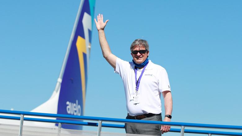 Avelo Airlines CEO Andrew Levy about to board a flight