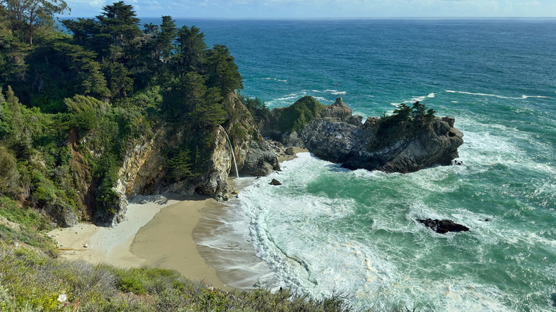 The rocky shore of Julia Pfeiffer Burns State Park in Big Sur, California