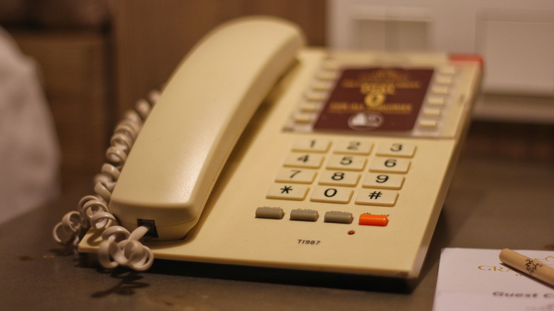Hotel room service trolley
