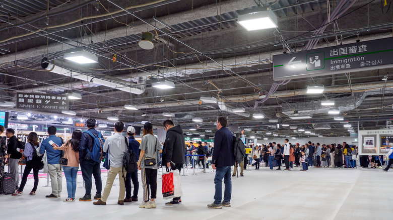 waiting tokyo immigration customs