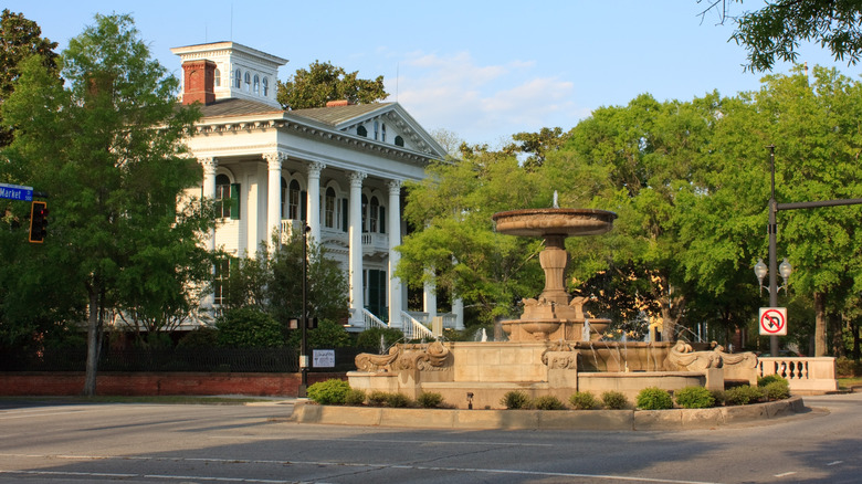 A fountain in front of Bellamy Mansion in Wilmington, North Carolina