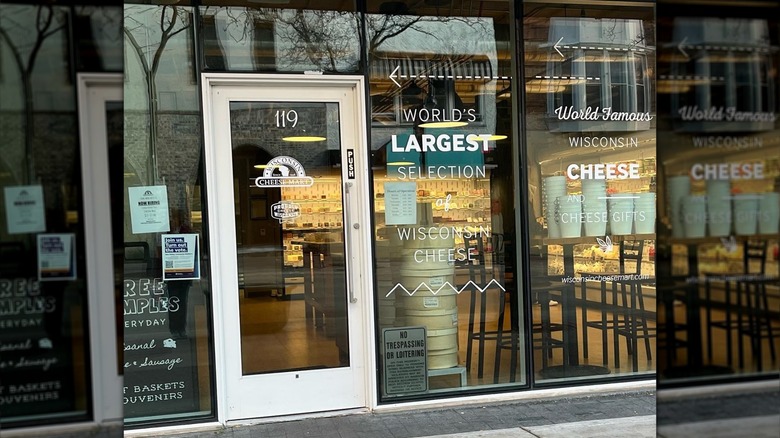 interior of the Wisconsin Cheese Mart in Milwaukee