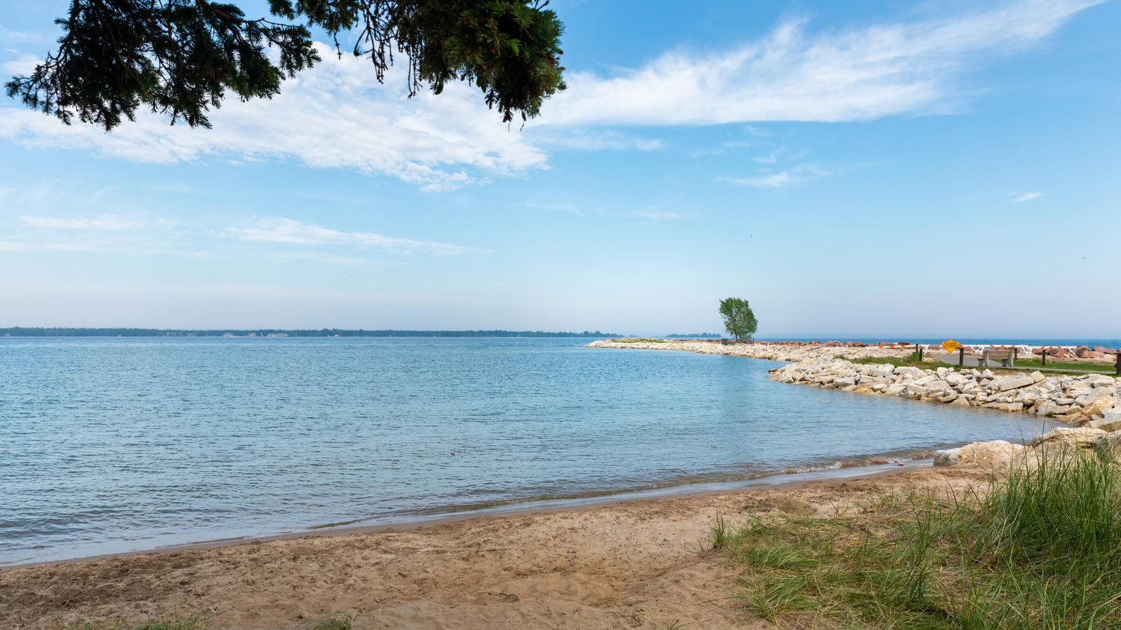 Wisconsin's Charming Coastal Town Hidden In Door County Is The Ideal