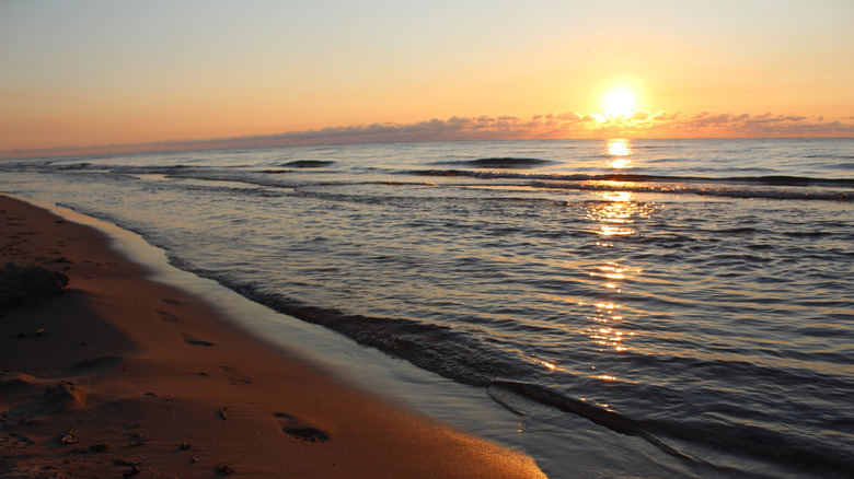 Sunrise over Kohler-Andrae State Park, overlooking Lake Michigan in Wisconsin