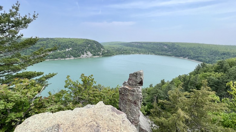 Balanced rock near Devil's Lake