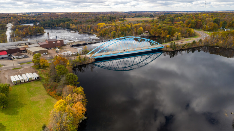 Bridge over the Chippewa River at Brunet Island State Park