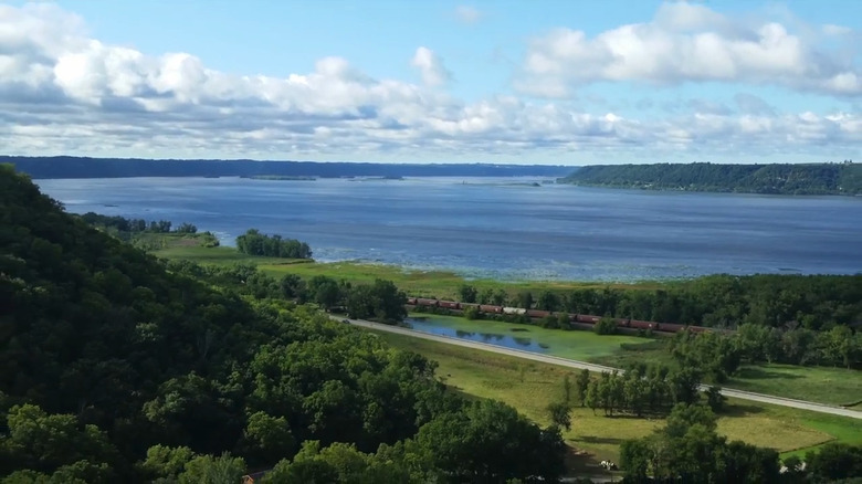 an overlook of the mississippi river in wisconsin