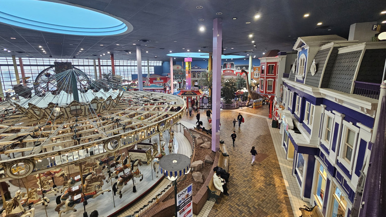 Interior view of Woodbine Mall & Fantasy Fair in Toronto