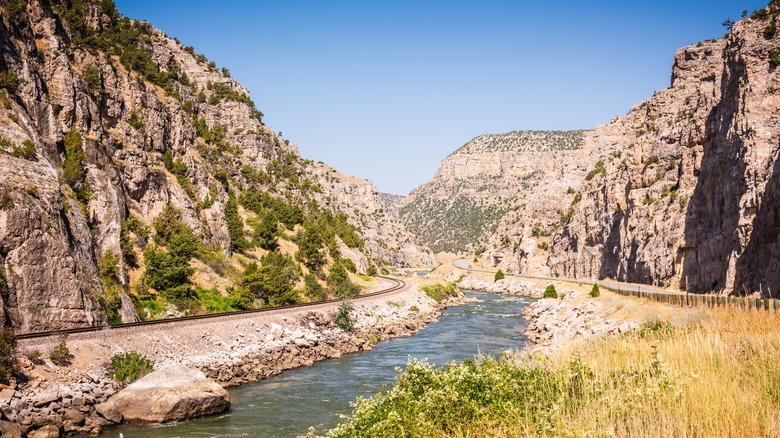 river flowing through Boysen State Park