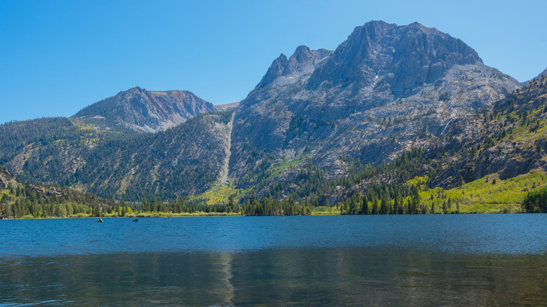 picture of Carson Peak from Silver Lake campground