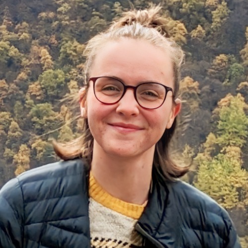 Photo of Anna Smith