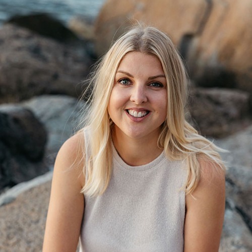 Photo of Lizzie Cox