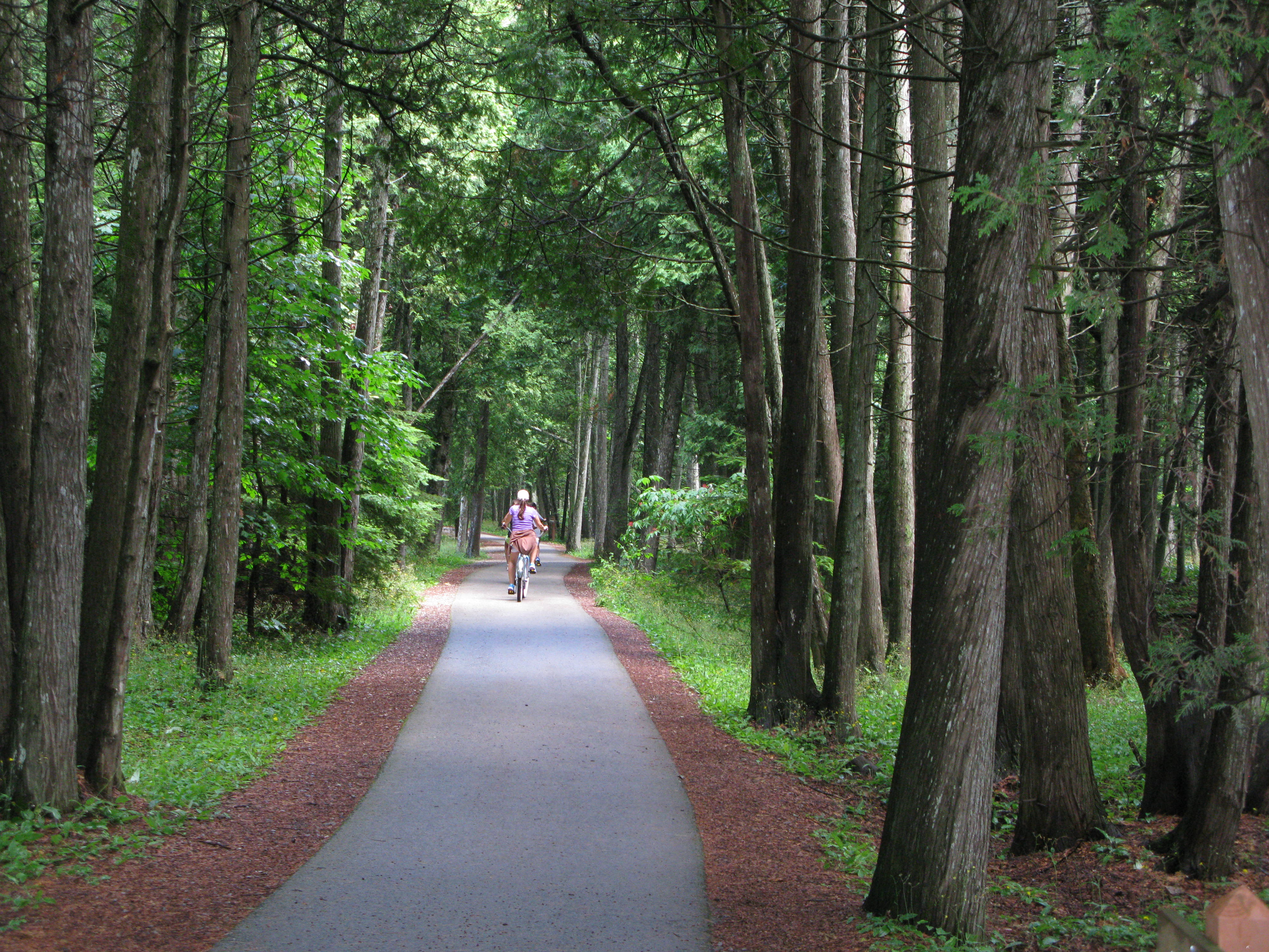 Mackinac Island | Great Lakes Michigan | Family Vacations | US Islands | Biking