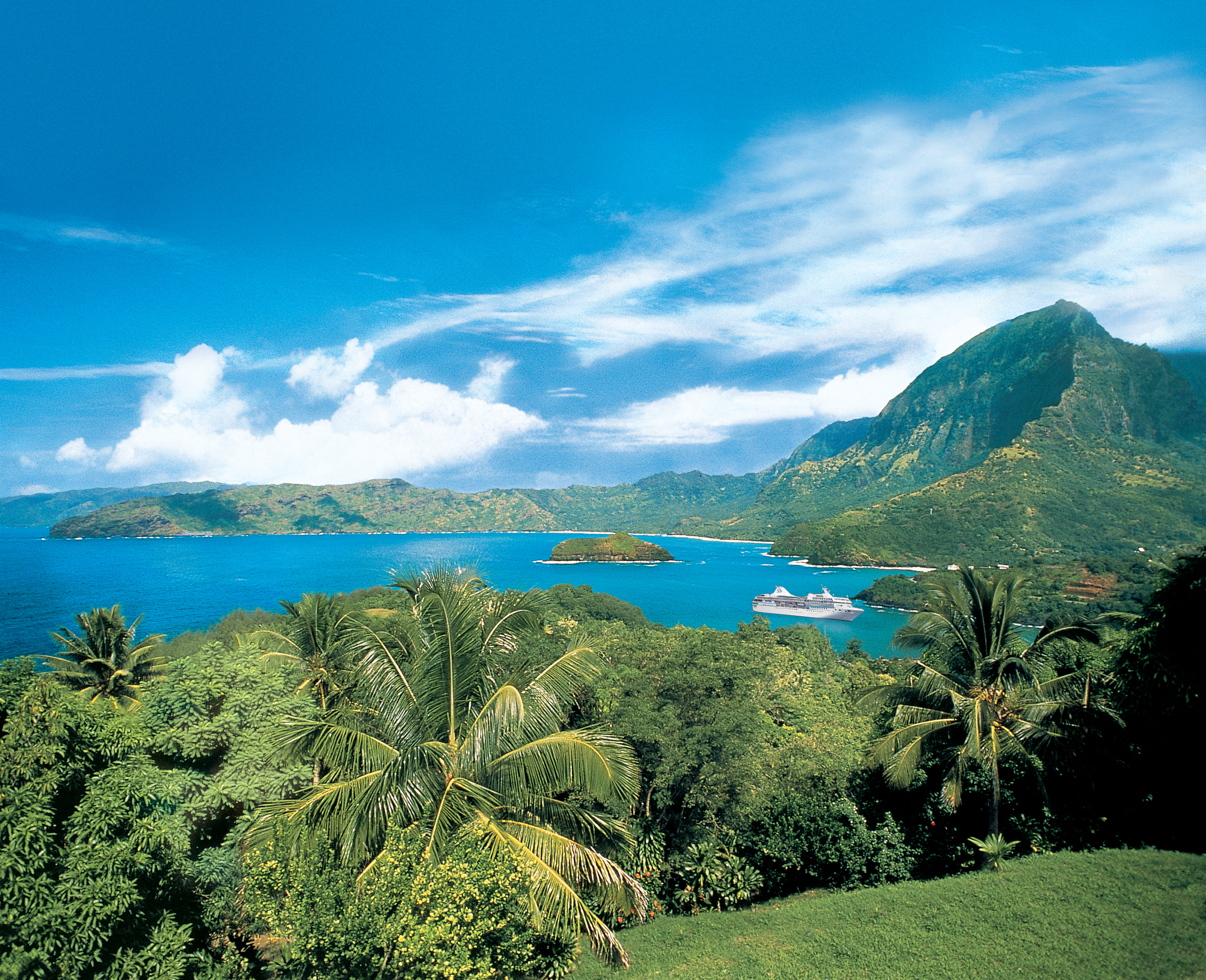Best Cruise Photos | World's Best Cruise Ships | Paul Gauguin Marquesas