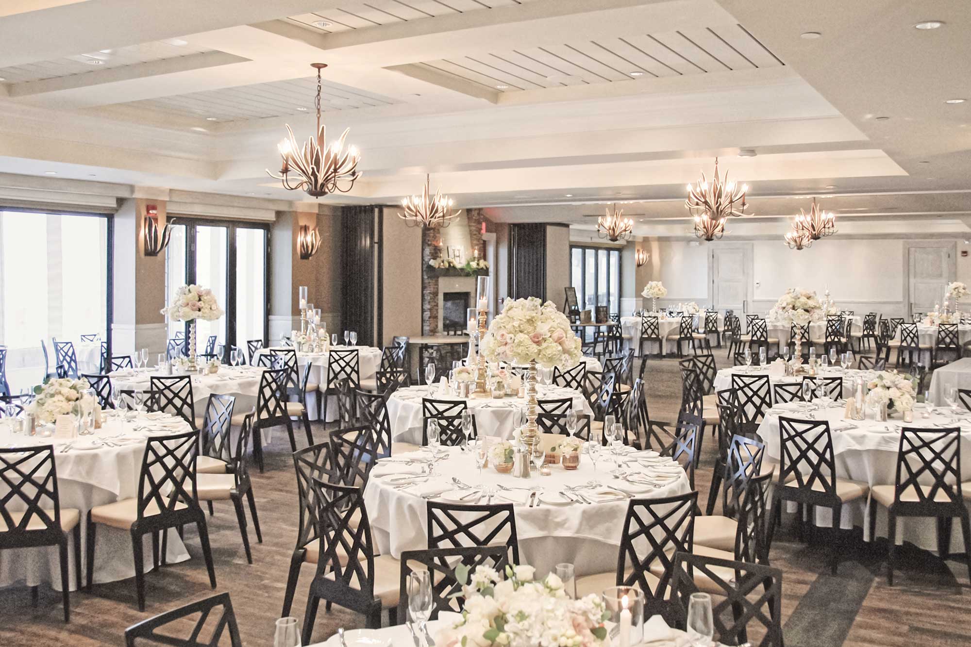 New Wedding Venues: The Reeds at Shelter Haven Resort