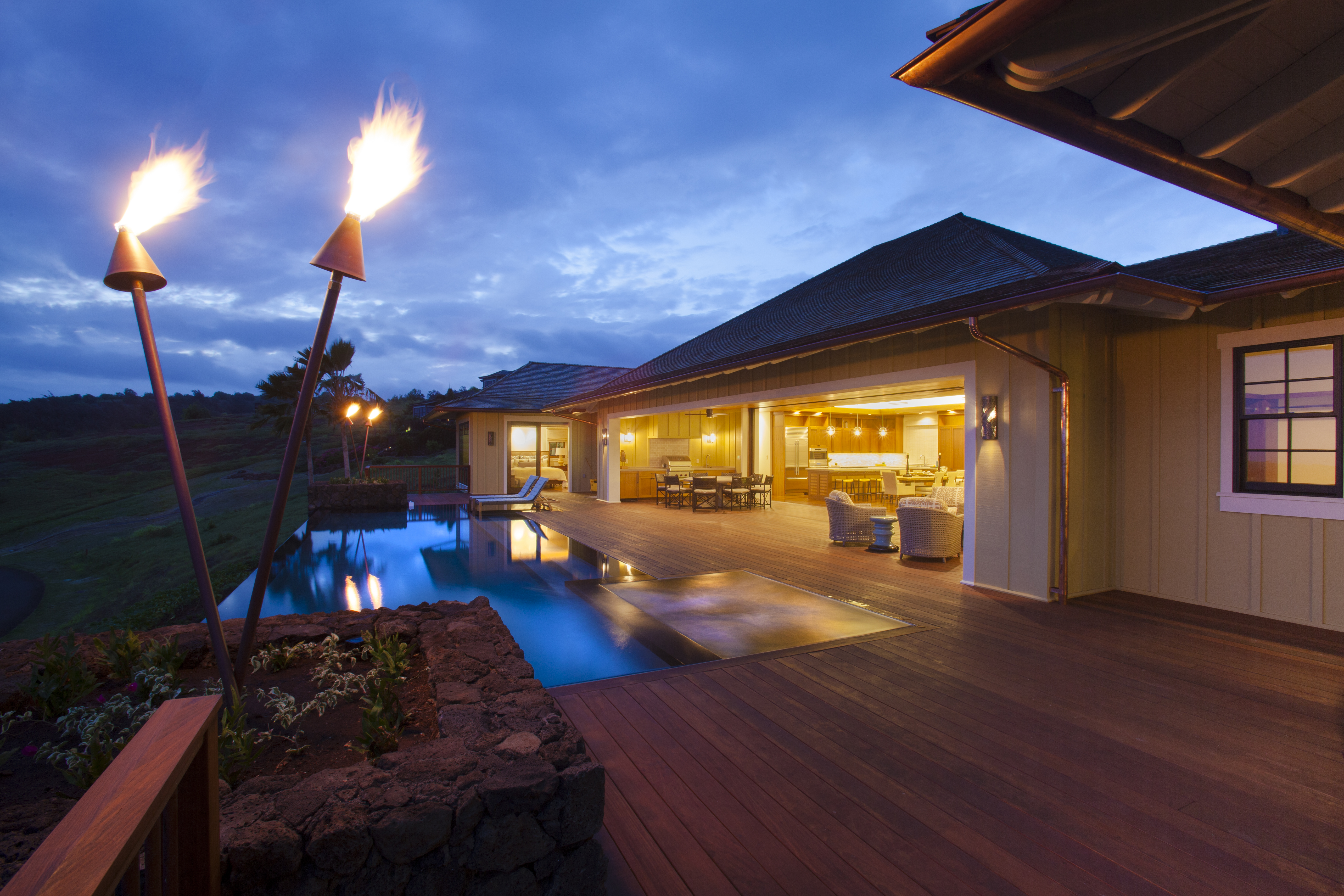 How to move to Kauai | Best Islands to live on Hawaii | Go big or go home