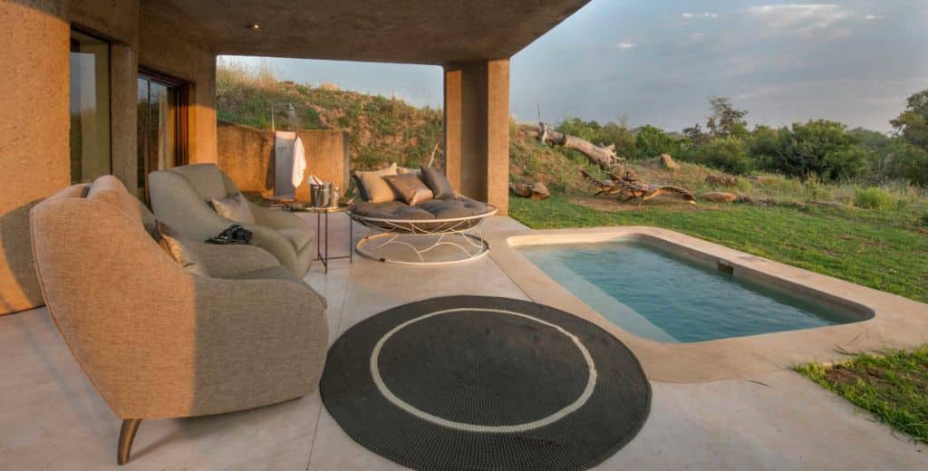 Earth Lodge Africa resort plunge pool
