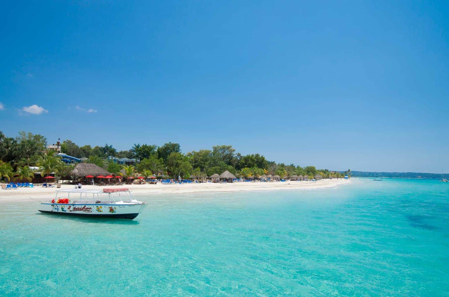 Direct Flights from Philadelphia to the Caribbean Islands