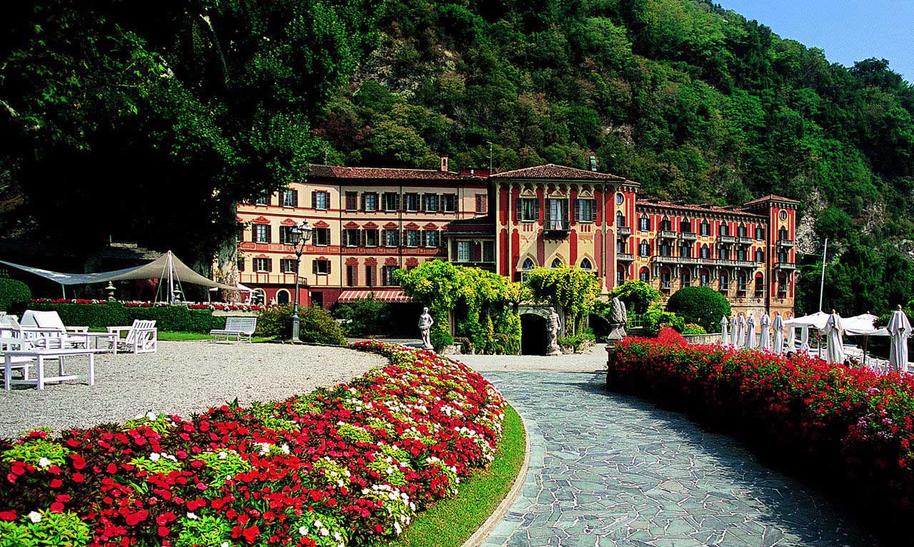20 Celebrity Honeymoon Destinations | Lake Como Italy