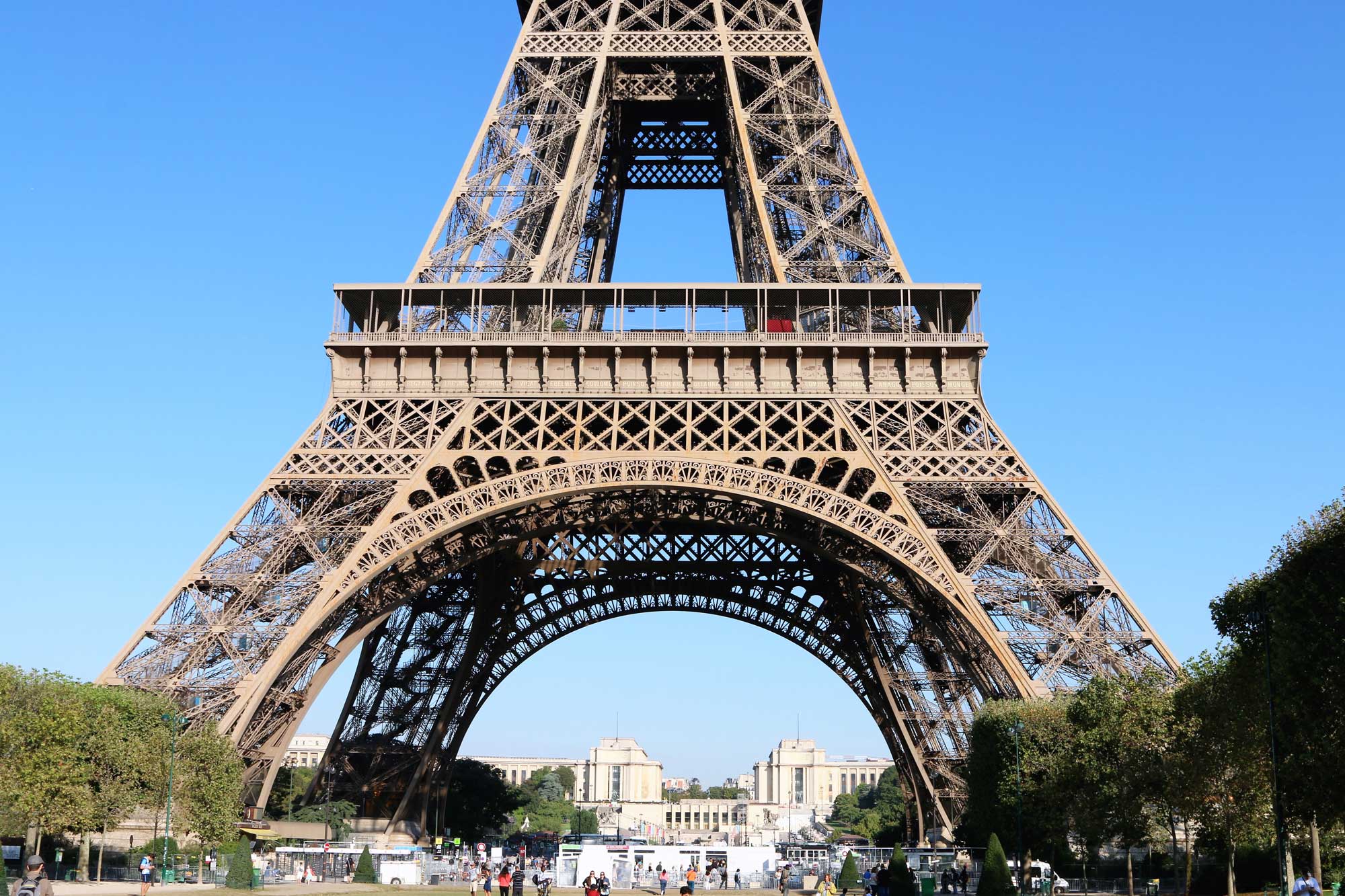 20 Celebrity Honeymoon Destinations | Paris