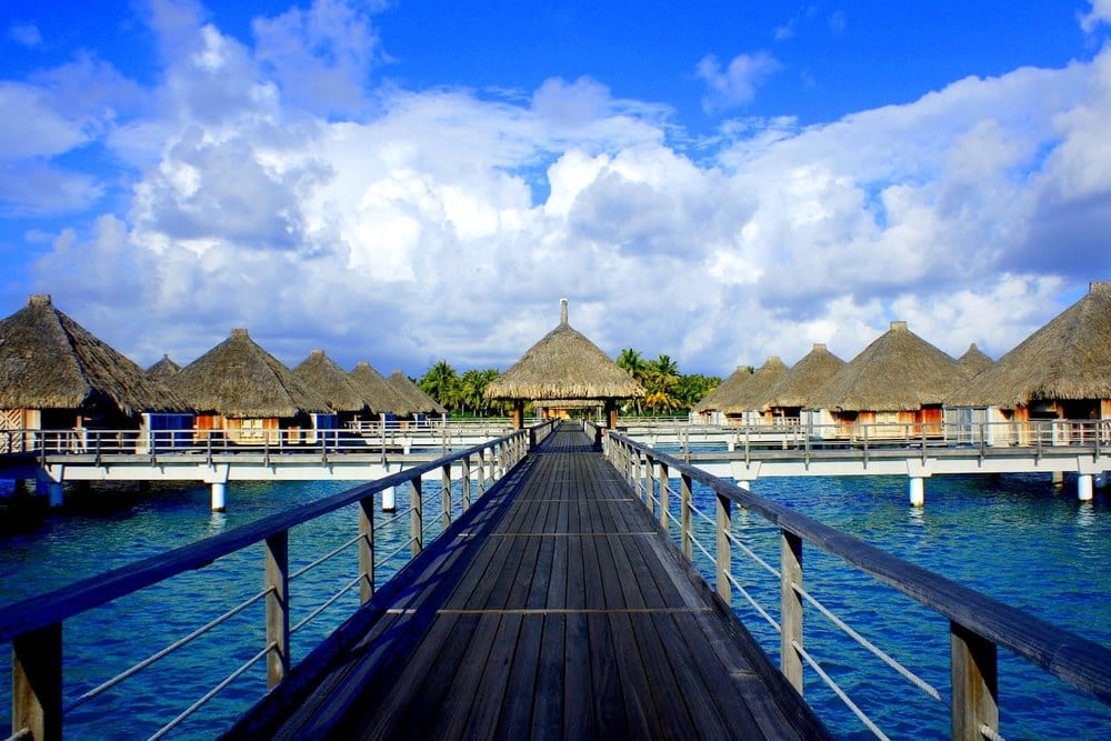 Photo Contest 2014: Best Overwater Bungalow Photos from Maldives and Tahiti | St. Regis Resort, Bora Bora, French Polynesia