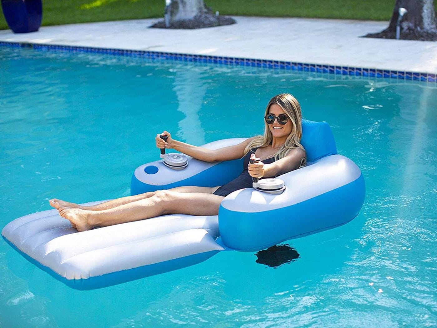 PoolCandy float