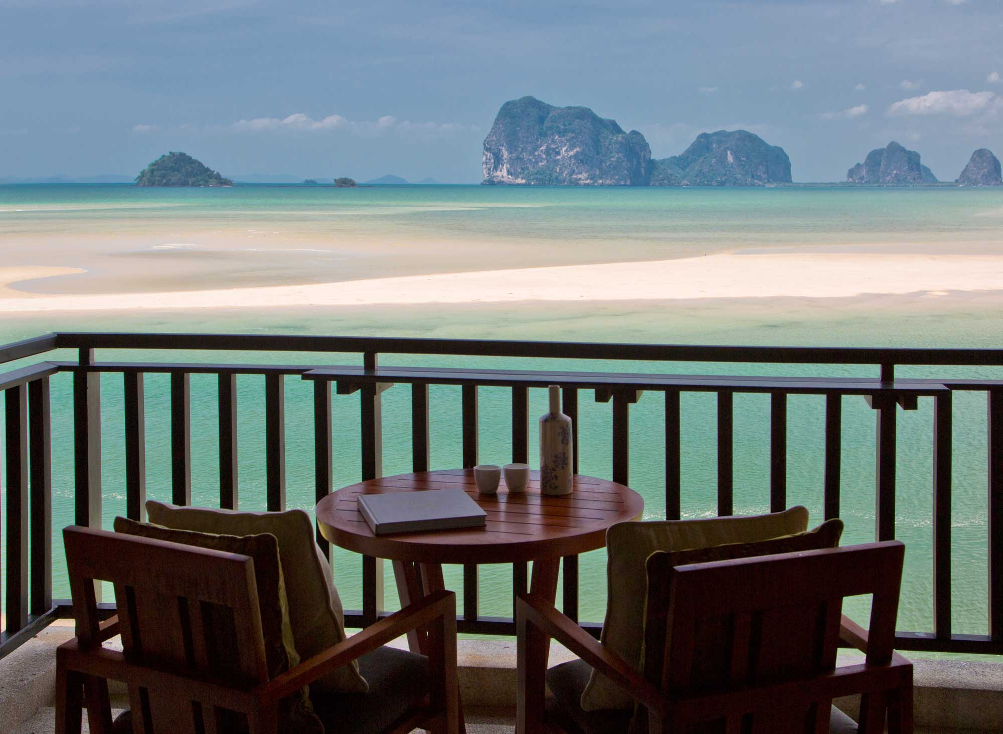 Most Romantic Resorts from The Bachelor & The Bachelorette | Anantura Si Kao Resort | Krabi, Thailand | The Bachelor, Season 17