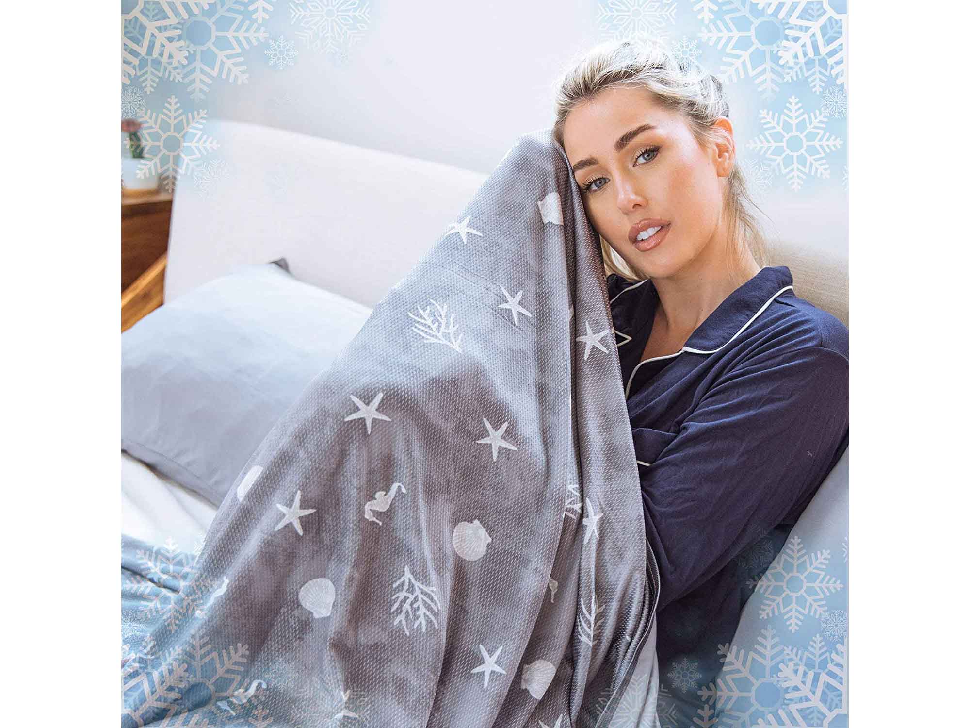 Cooling Blanket with Double Sided Cold, Queen Size Big Oversized Bed Blankets, Lightweight Breathable Summer Coastal Beach Theme Blanket, Transfer Heat for Hot Sleepers Night Sweats, with Travel Bag