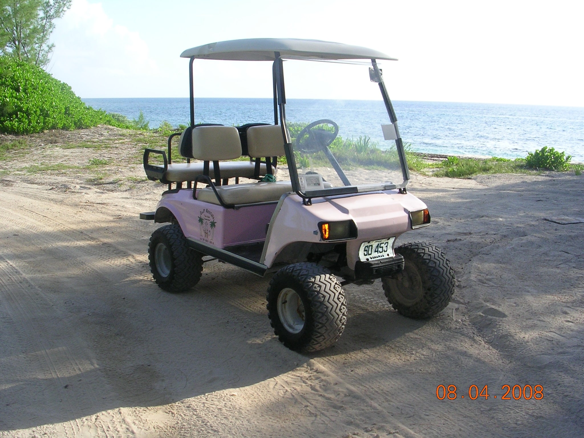 Island golf cart