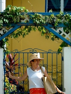 Expat Location: Bequia, St. Vincent & the Grenadines - Julie at Mango Tree Cottage Gate