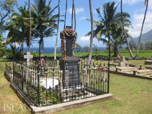 Molokai - Father Damien's Grave.jpg
