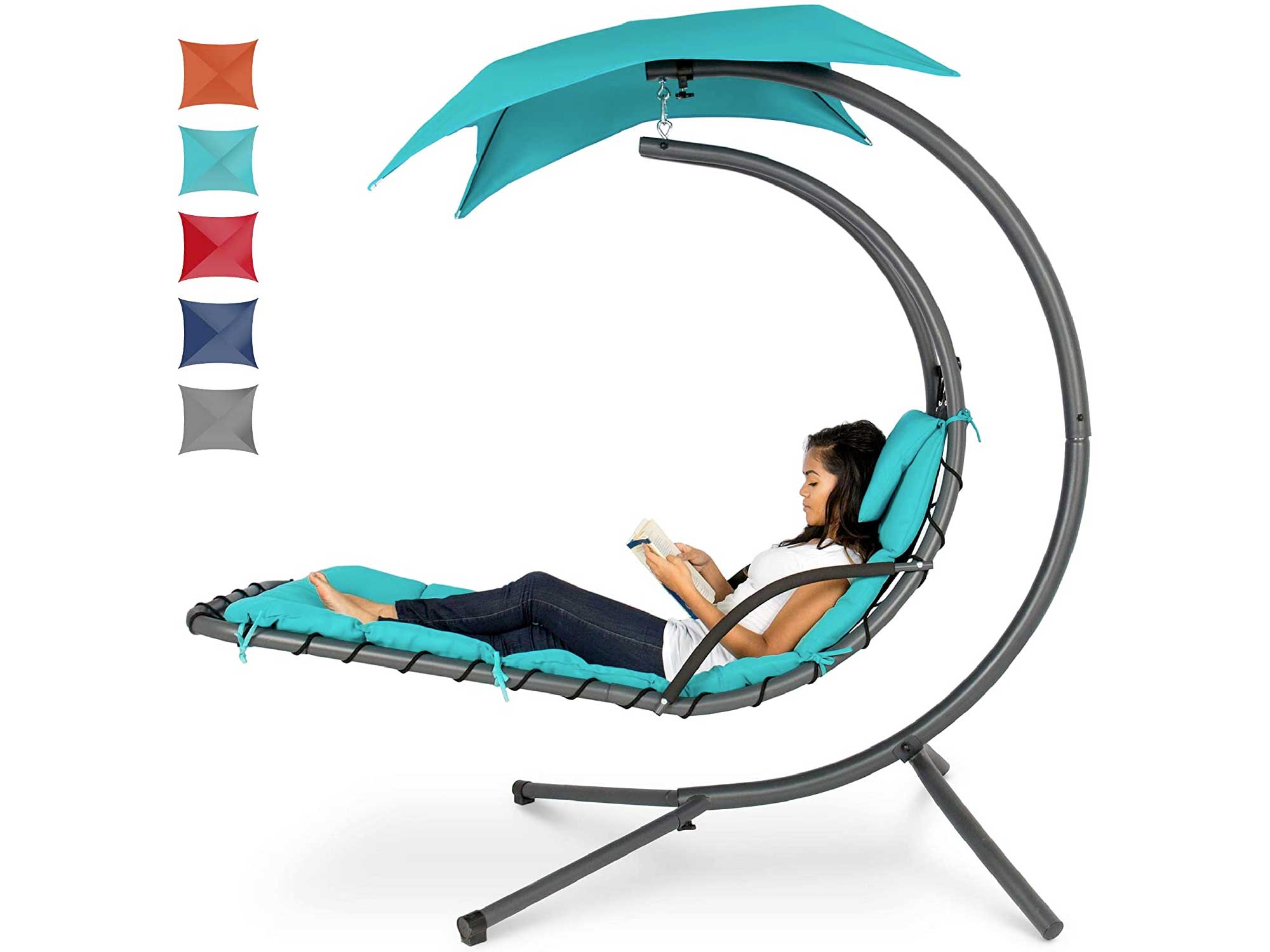 Lounging in comfort thanks to the Best Choice chaise lounge