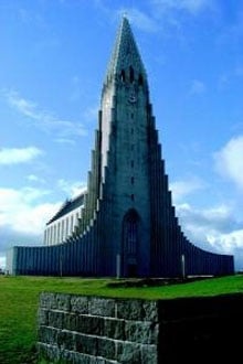 Iceland_3_220x330.jpg