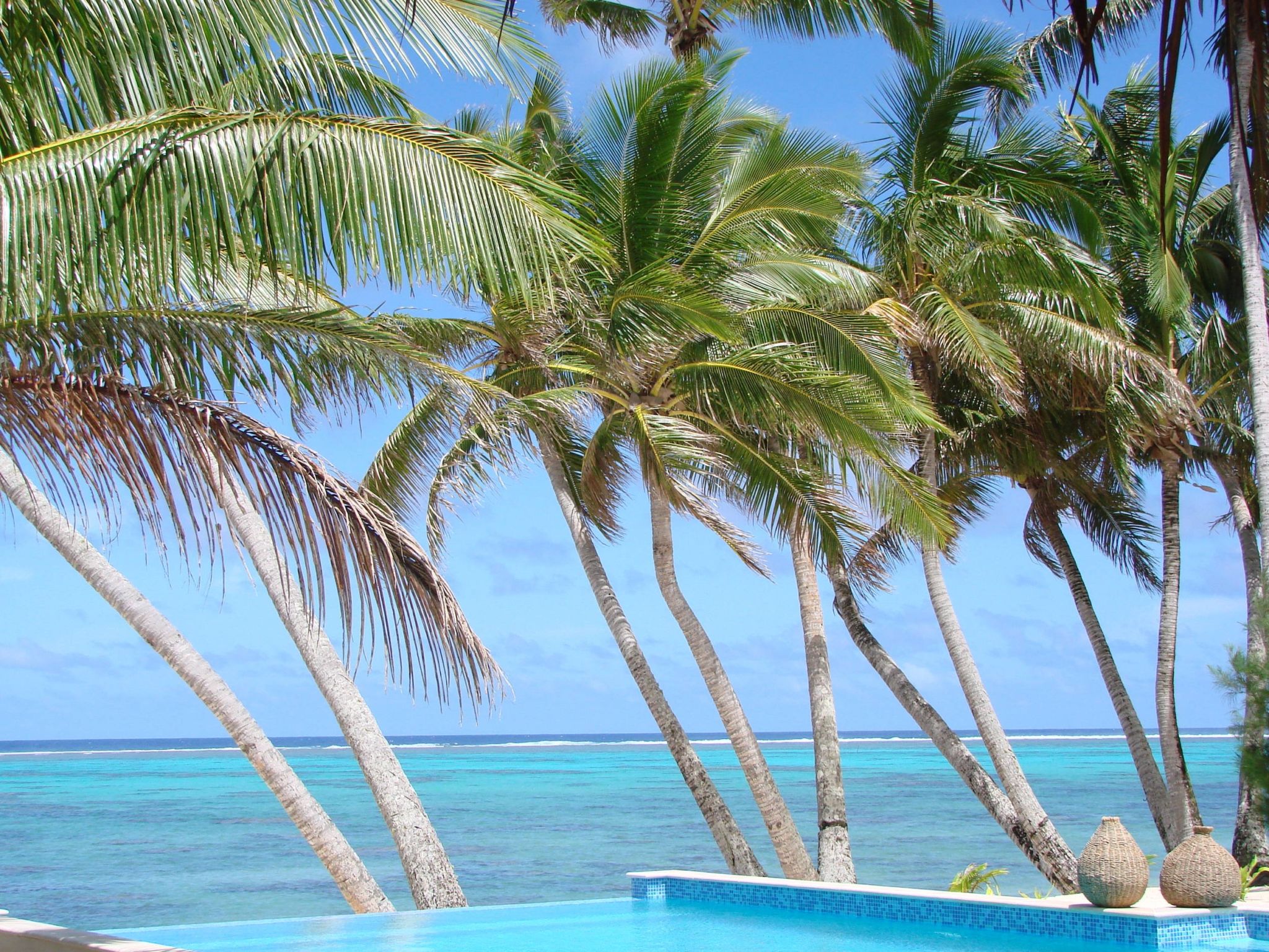 Little Polynesian Pool Side