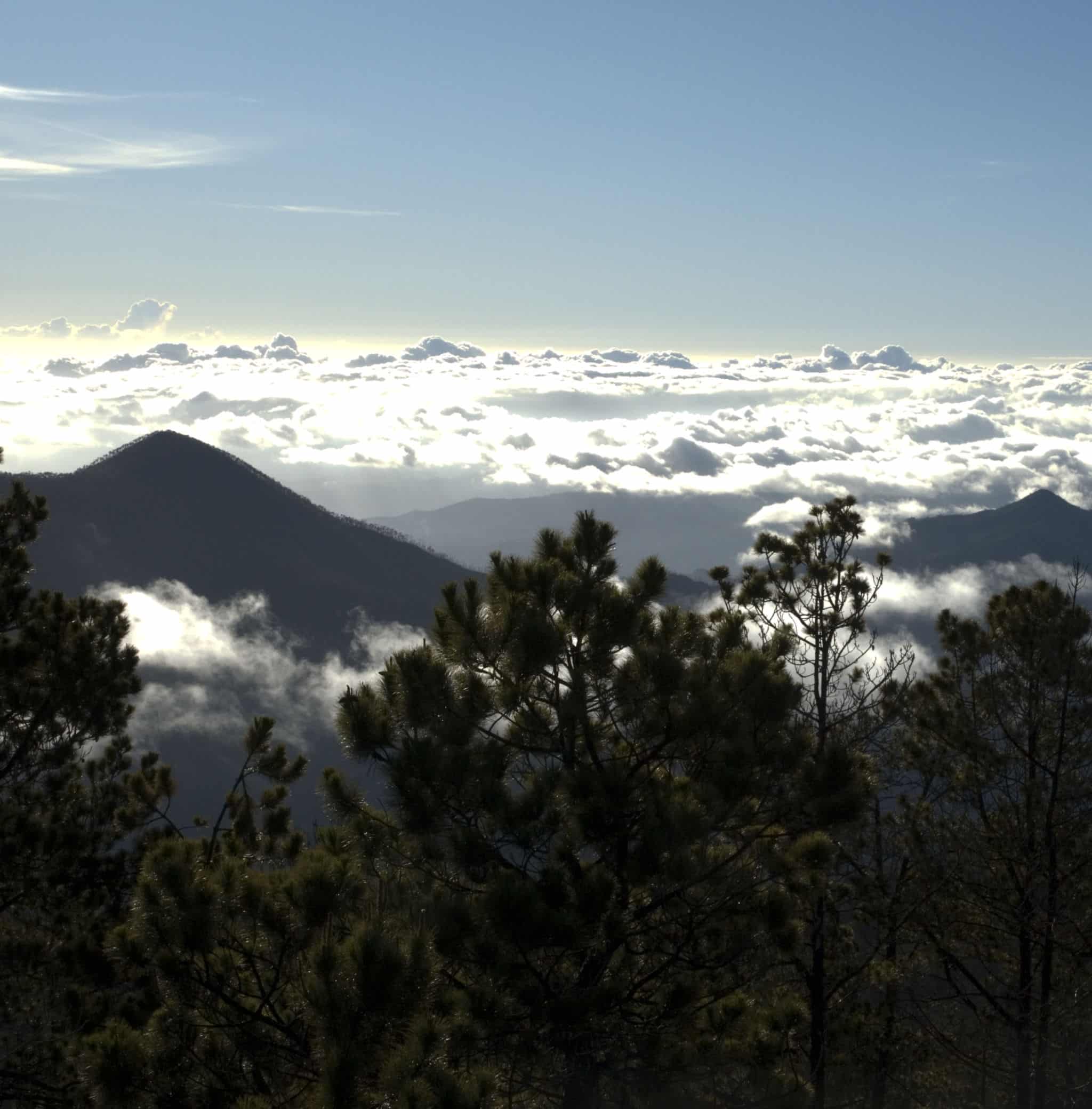 Pico_Duarte_Summit_Dawn_01