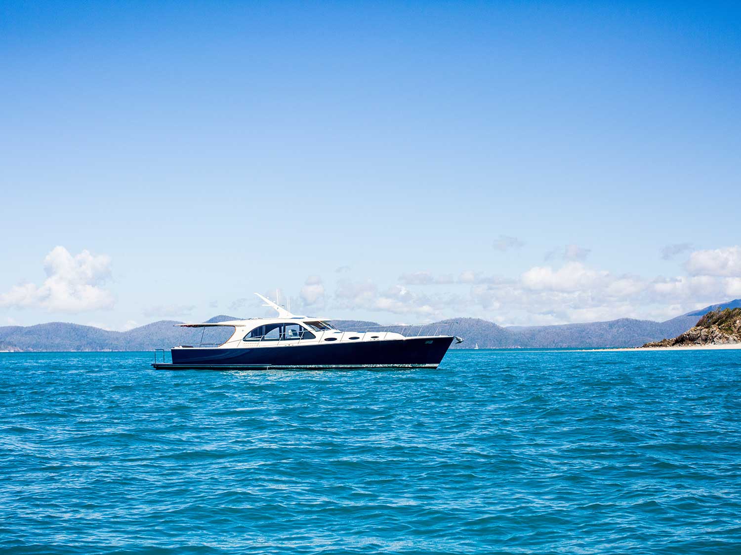 Palm Beach motoryacht included in a travel package