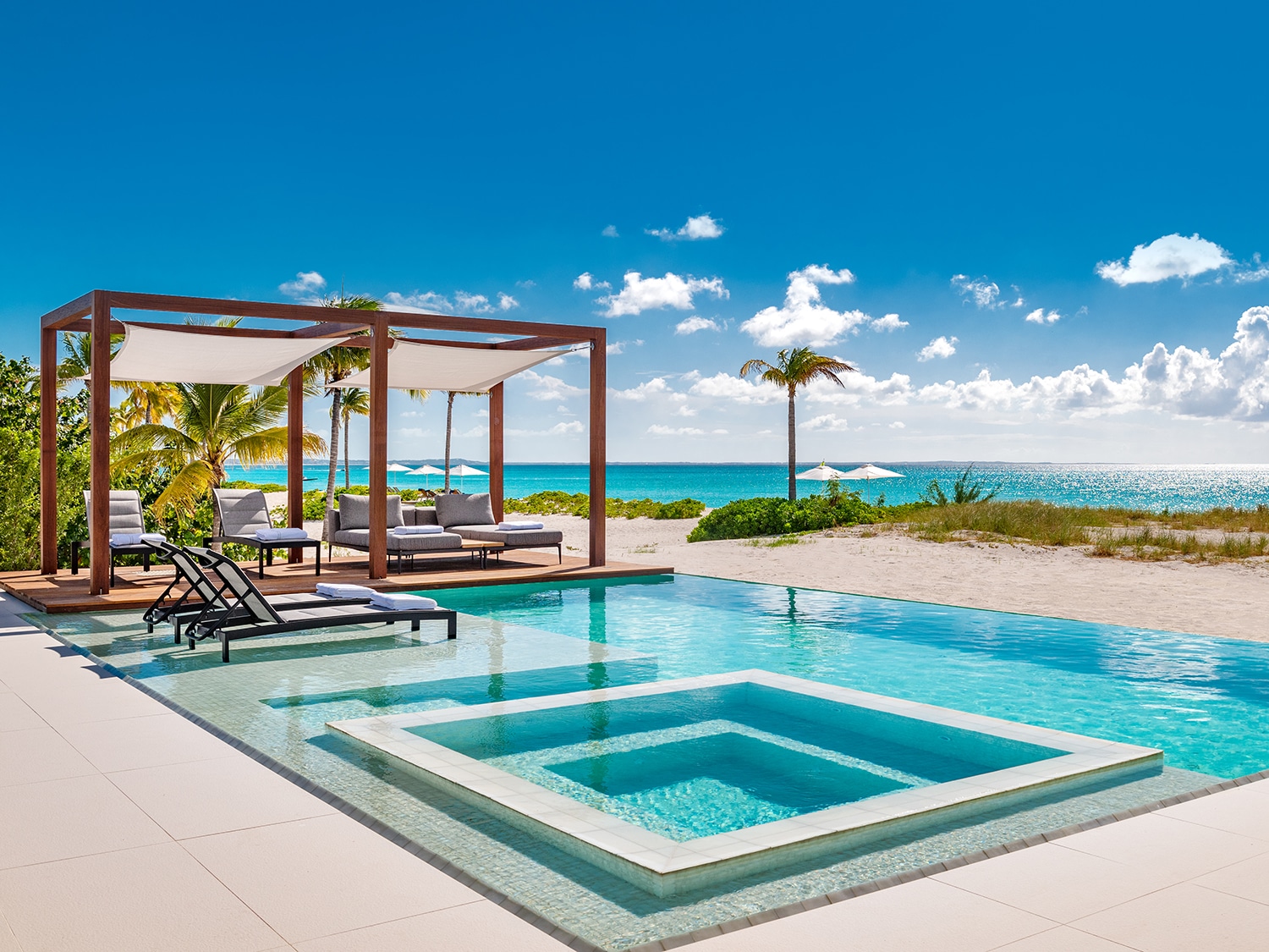 Key Caribe pool