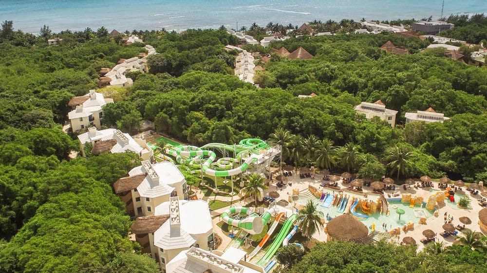 Affordable family hotels: Sandos Caracol Eco Resort