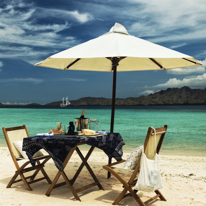 Exotic Travel: The Newest Luxury Cruise Ship: Alexa Dinner on the Beach