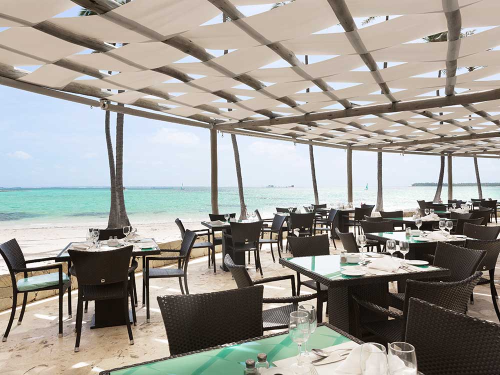 Best All-Inclusive Resorts for Romantic Getaways: Barcelo Bavaro Beach Resort